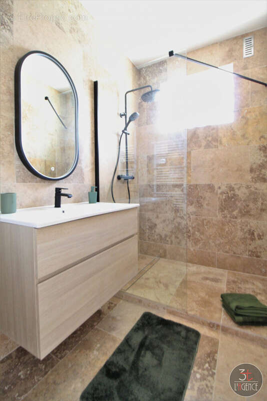 Appartement à FONTENAY-SOUS-BOIS