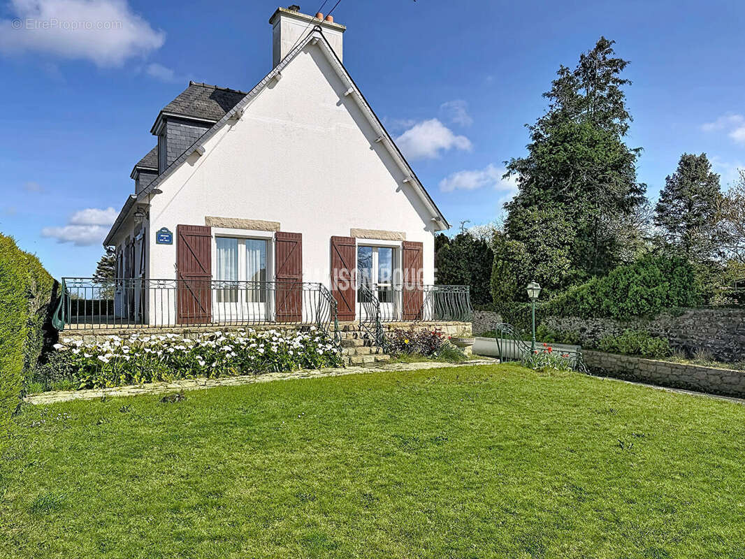 Maison à FREHEL