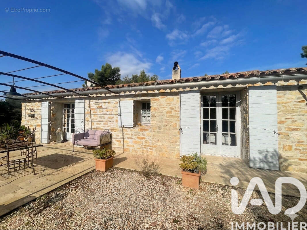 Maison 80 m² à Le Beausset  - photo 2