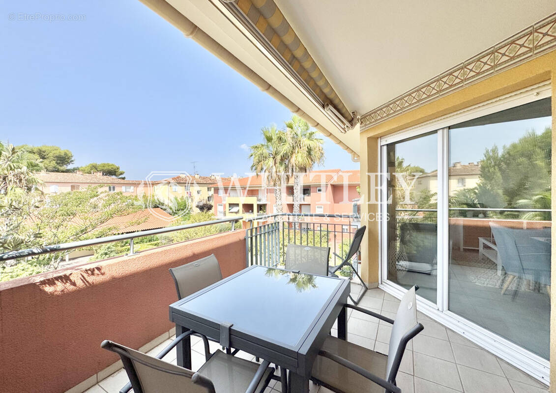 Appartement à FREJUS