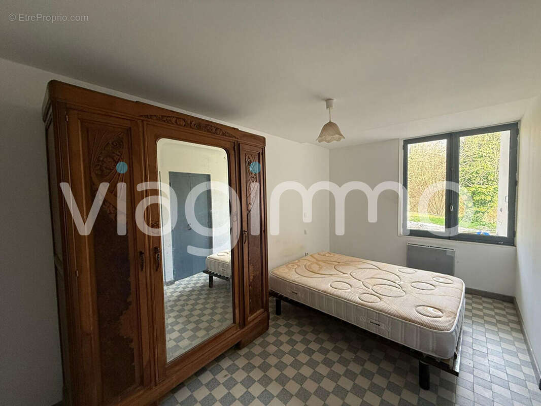 Maison à SAINT-JUST-DE-CLAIX