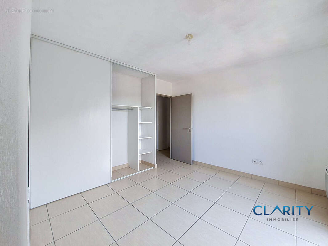 Appartement 58 m² à Beziers  - photo 6