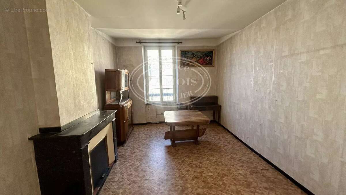 Appartement T3 2ème étage - photo 2