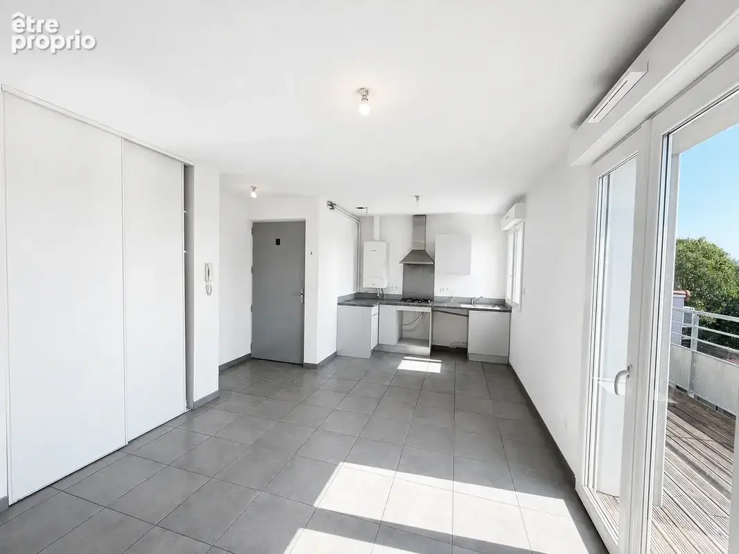 Appartement T3 de 55 M2 avec un Garage et deux balcons - photo 4