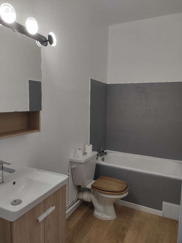 Appartement à LES ANGLES