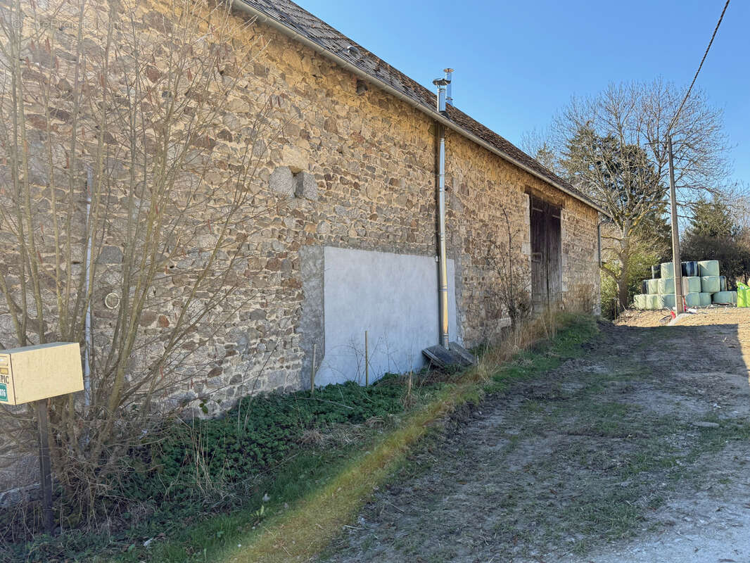 Maison à CHARENSAT