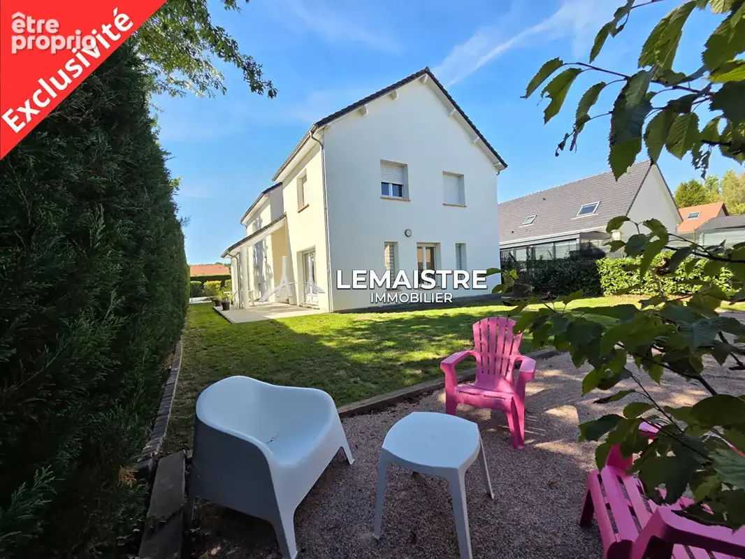 Photo Maison à Saint-Etienne-Du-Rouvray au prix de 419 950€