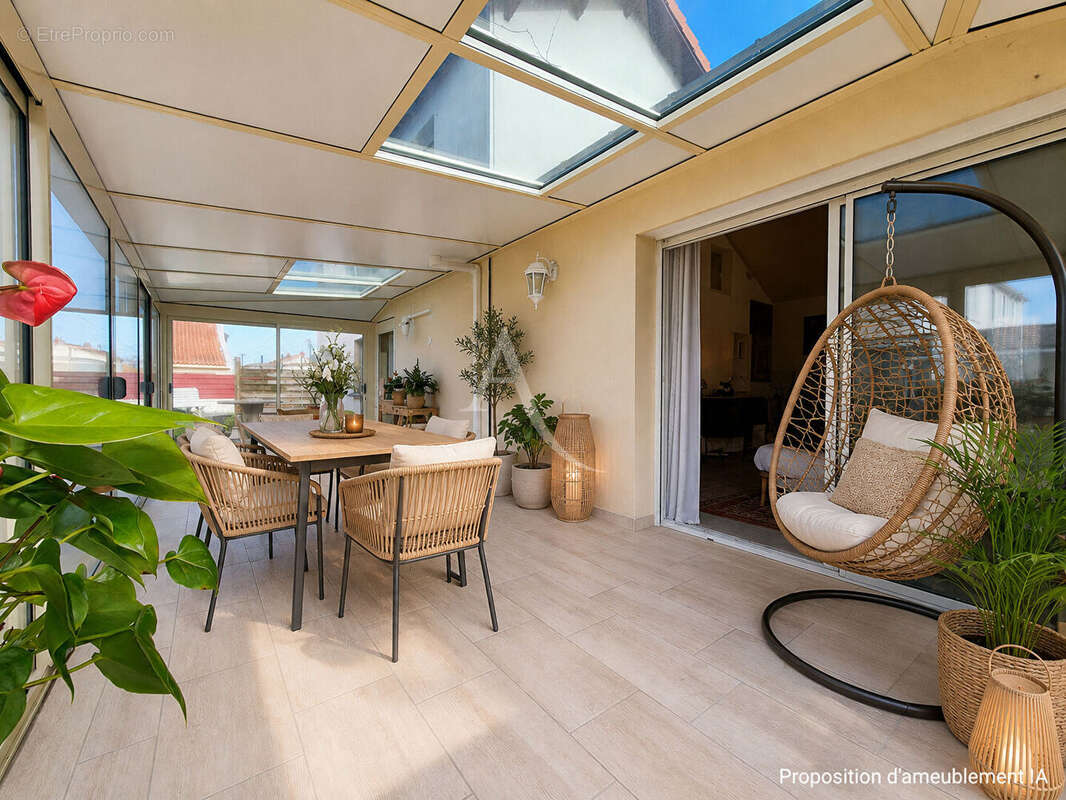 Maison à SAINT-SEBASTIEN-SUR-LOIRE