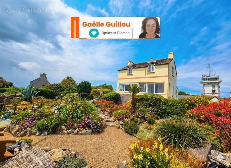 Maison à ILE-DE-BATZ