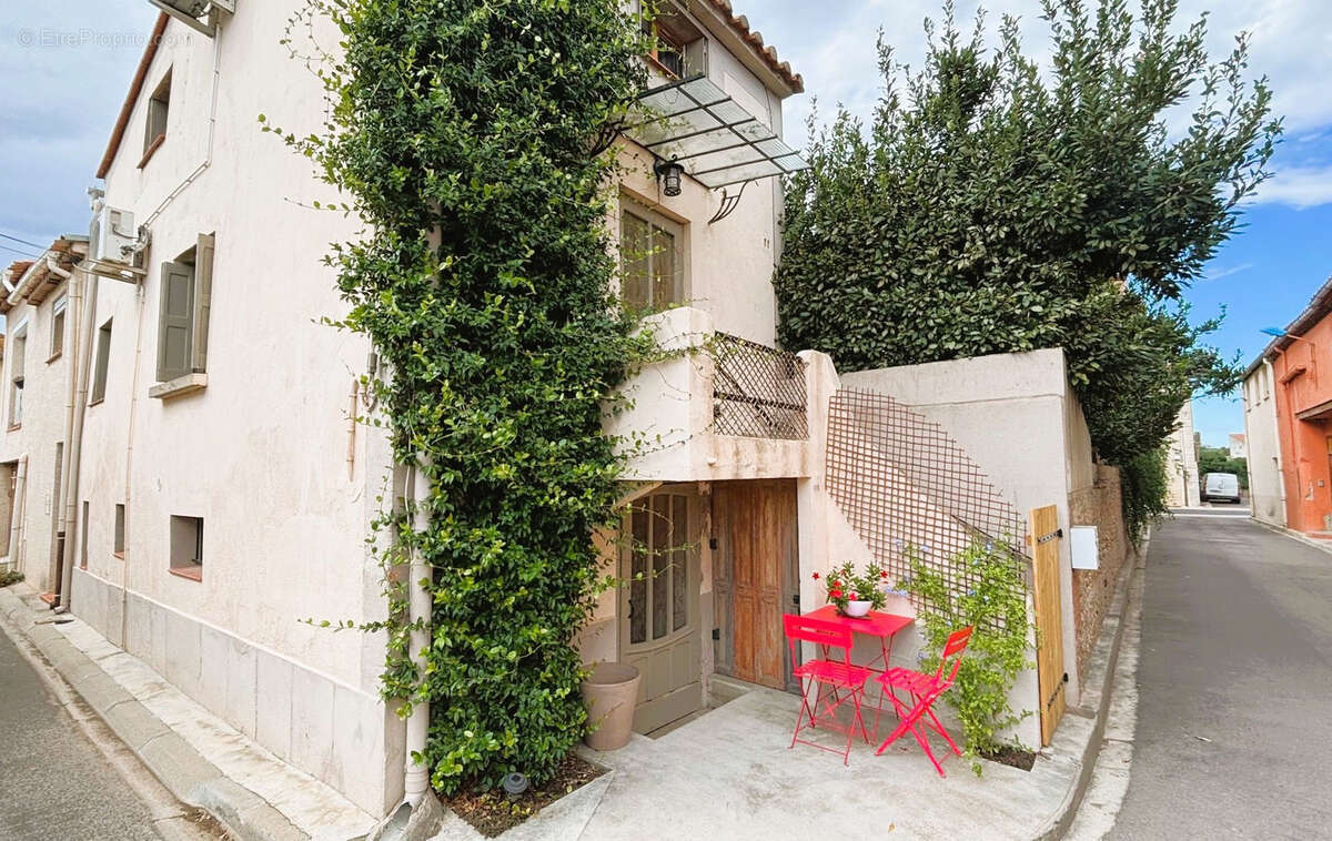 Maison à VILLELONGUE-DE-LA-SALANQUE