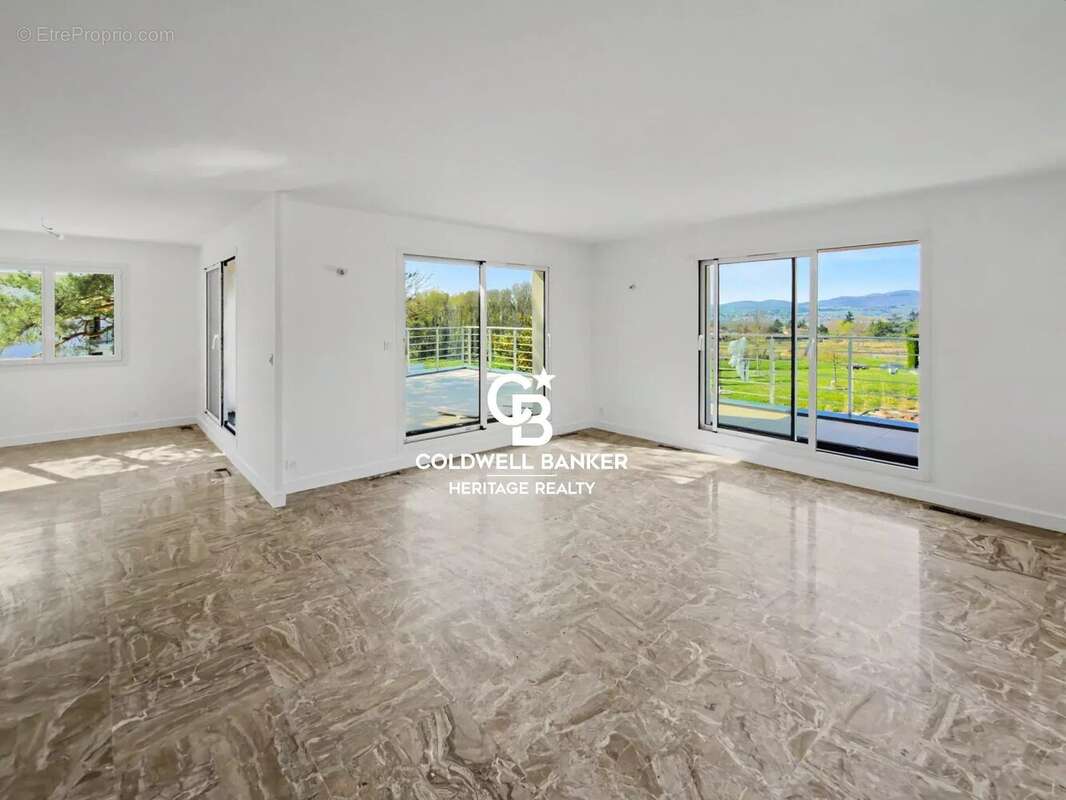 Appartement à DARDILLY