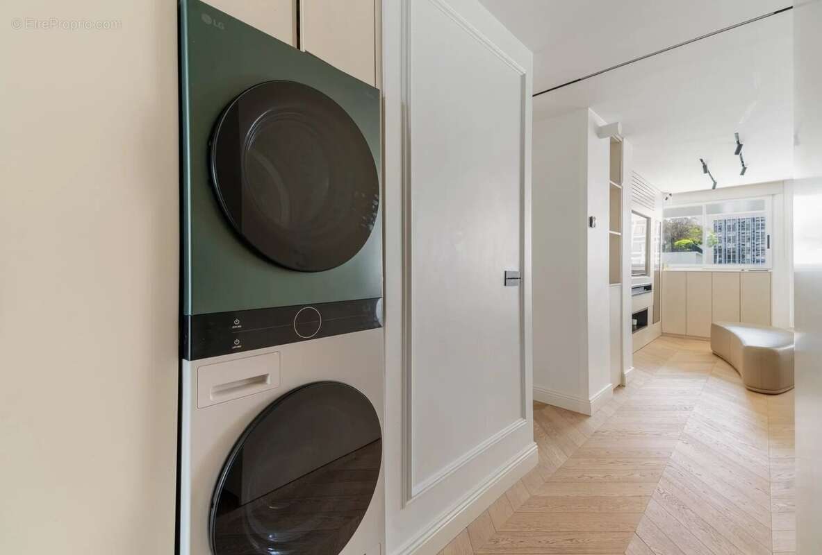 Appartement à LEVALLOIS-PERRET