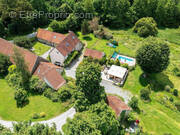 Commerce à SAINT-VAURY