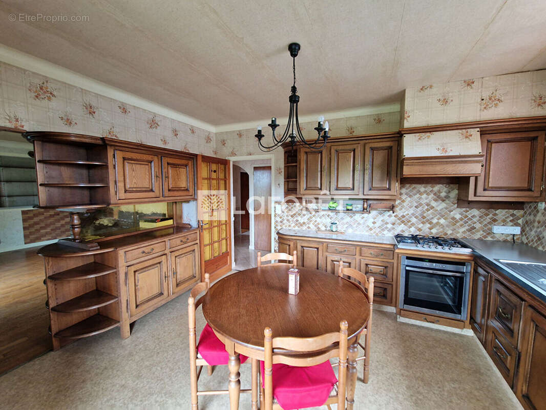 Maison à OLEMPS