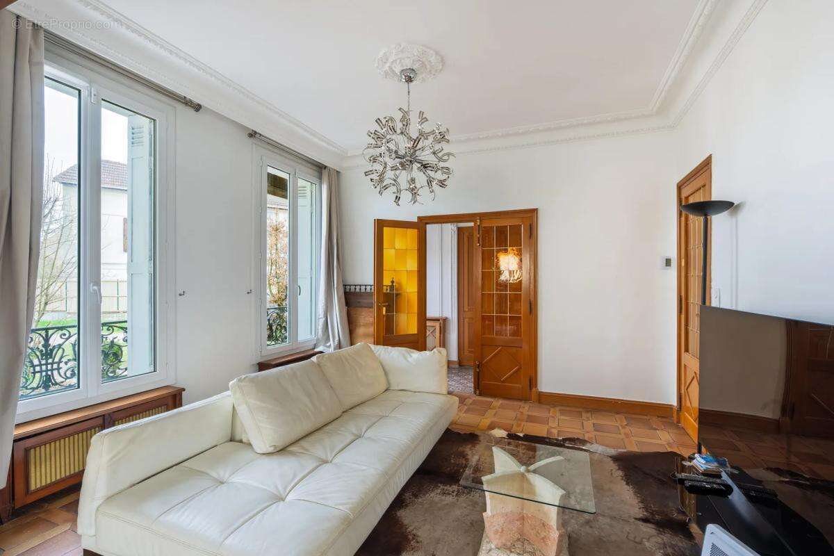 Maison à LIMEIL-BREVANNES