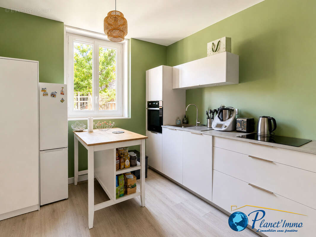 Appartement à UNIEUX