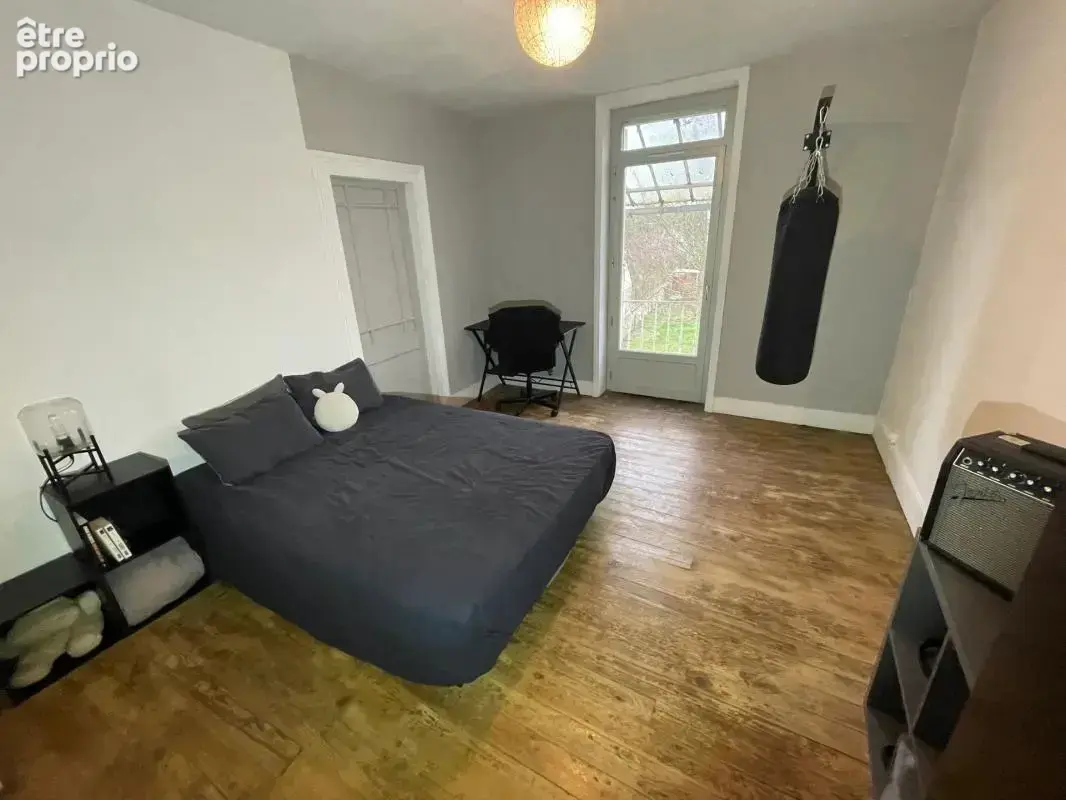 Charlieu, Maison 126m2 avec terrain et dépendance à rénover - photo 14