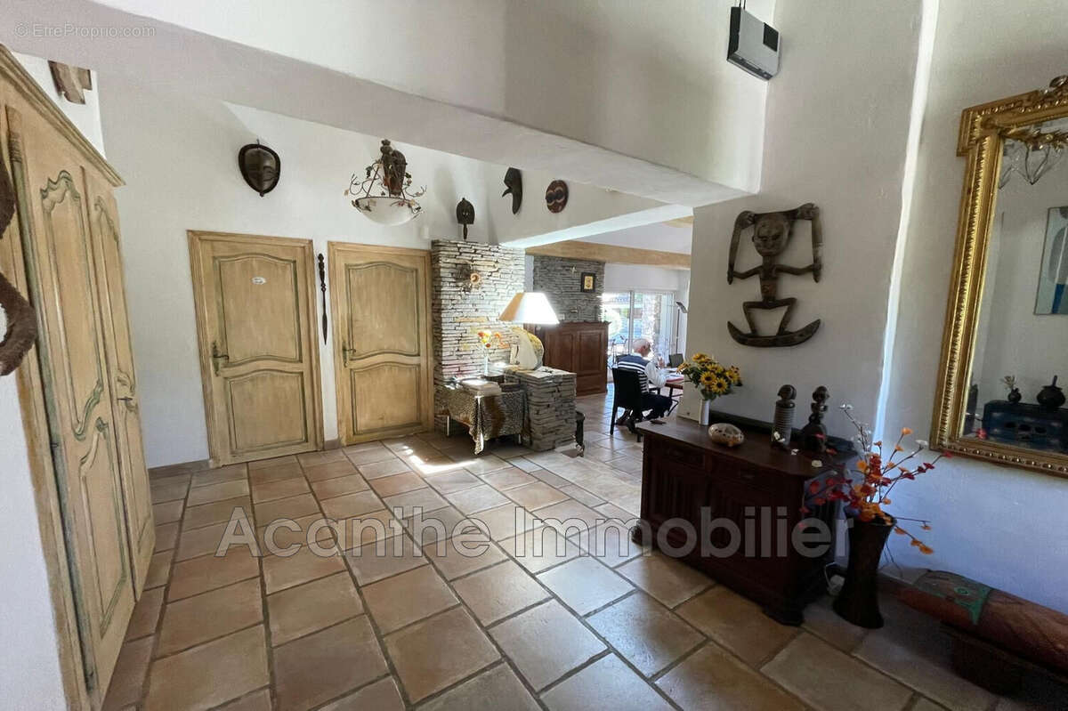 Maison à CAZEVIEILLE