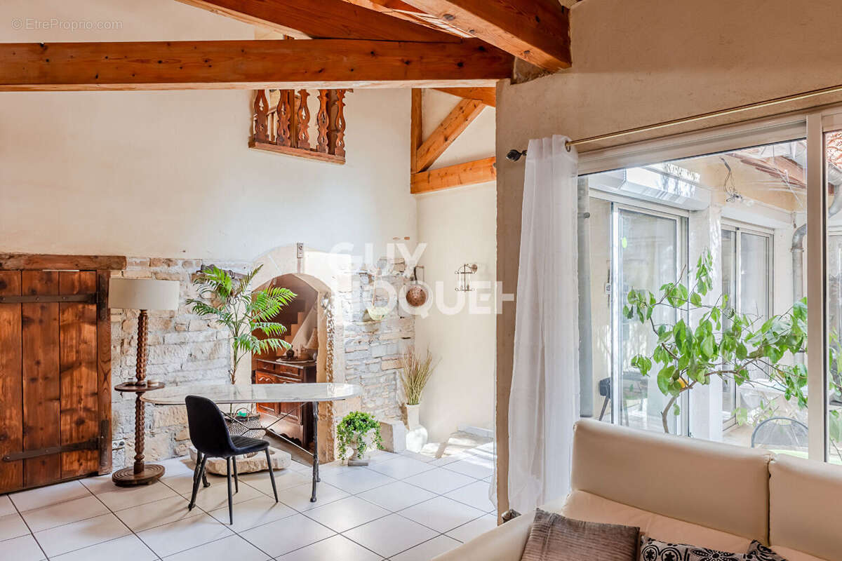Maison à LYON-4E