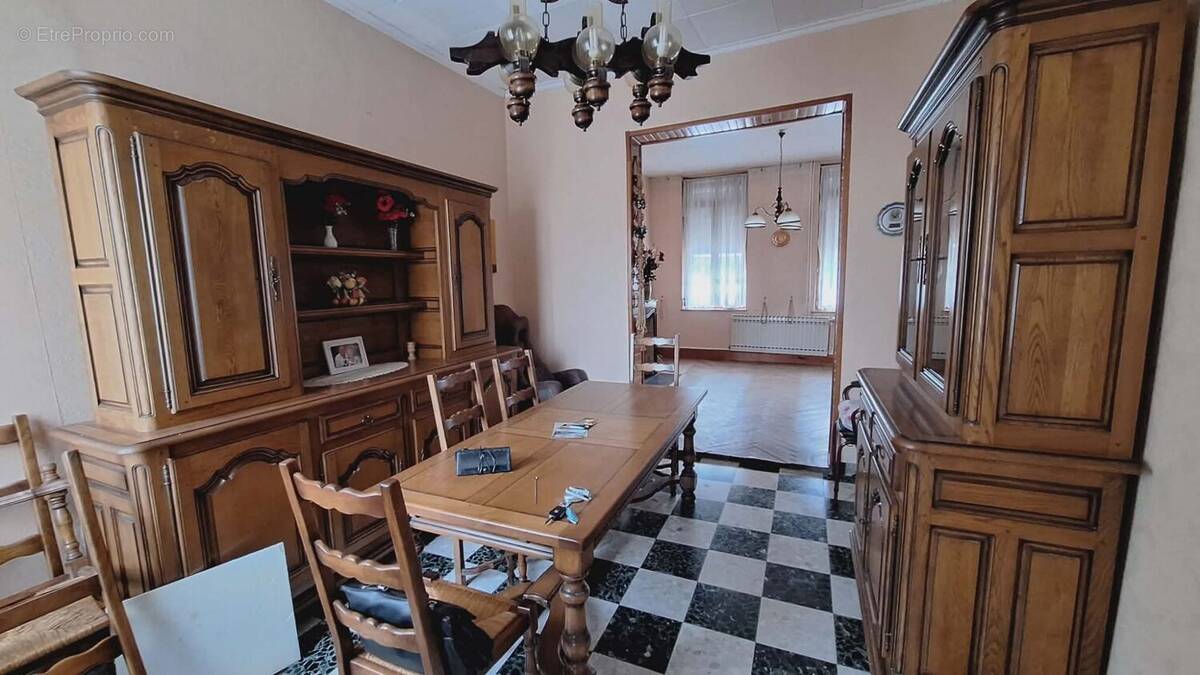 Maison à FRESNES-SUR-ESCAUT