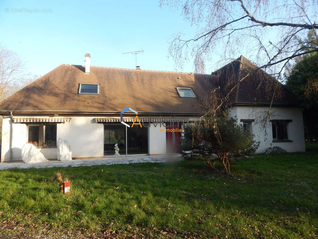 Maison à PAUCOURT