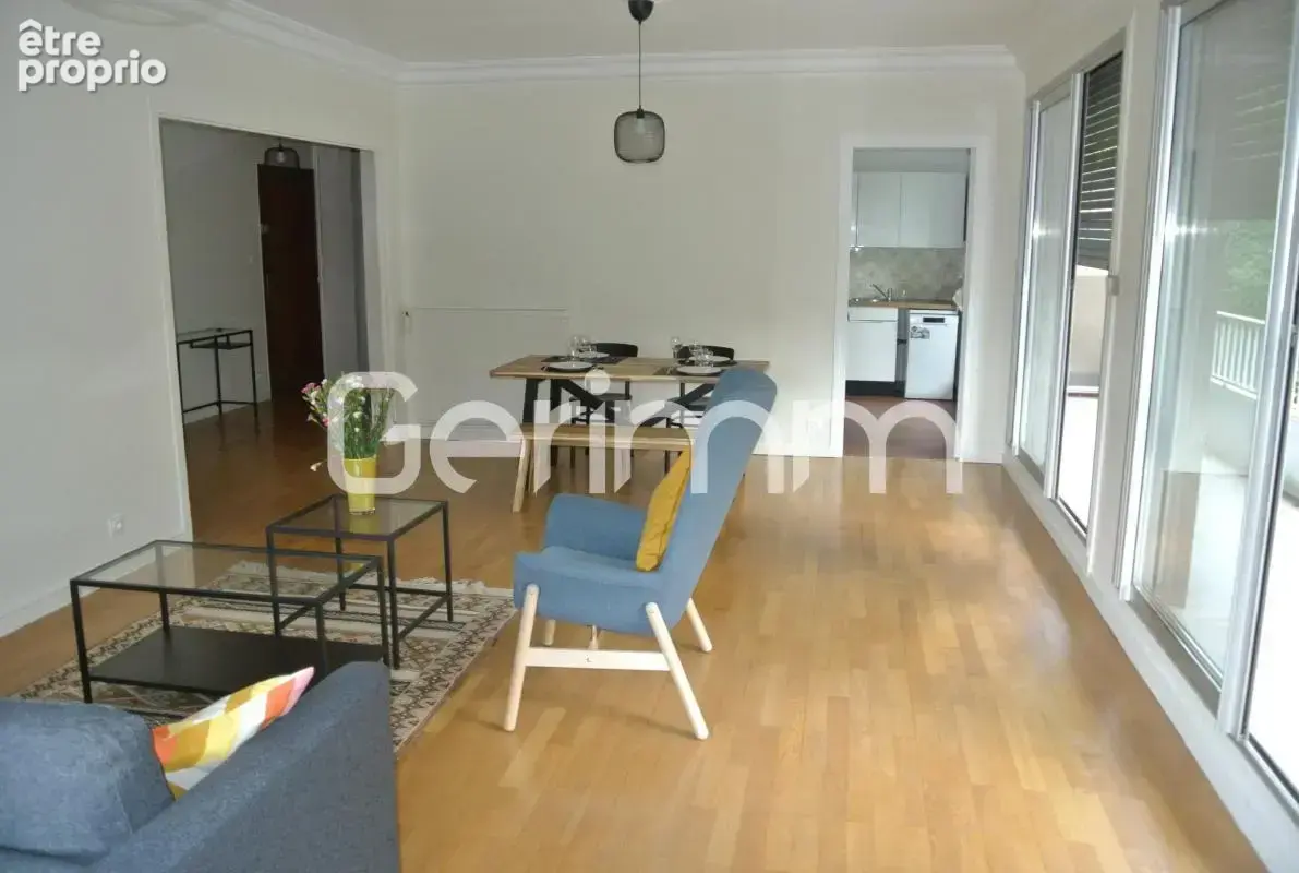 Vente - Appartement - 2 pièces + cuisine - 79 m² - 265 000 € - - photo 8