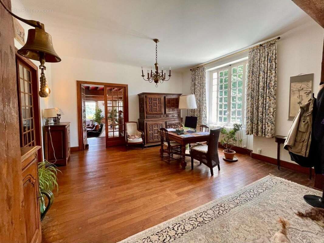 Maison à MIELAN