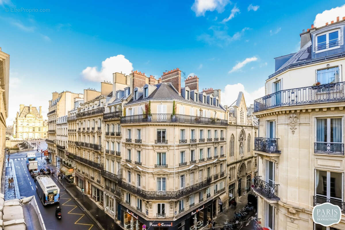 Appartement à PARIS-7E