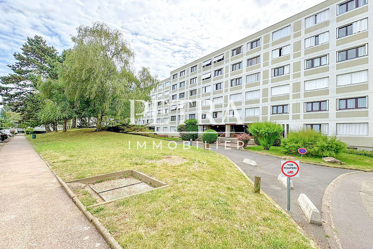 Studio 14,20 m² - chevilly-larue - l'ermitage - metro 14 et 7 - photo 6