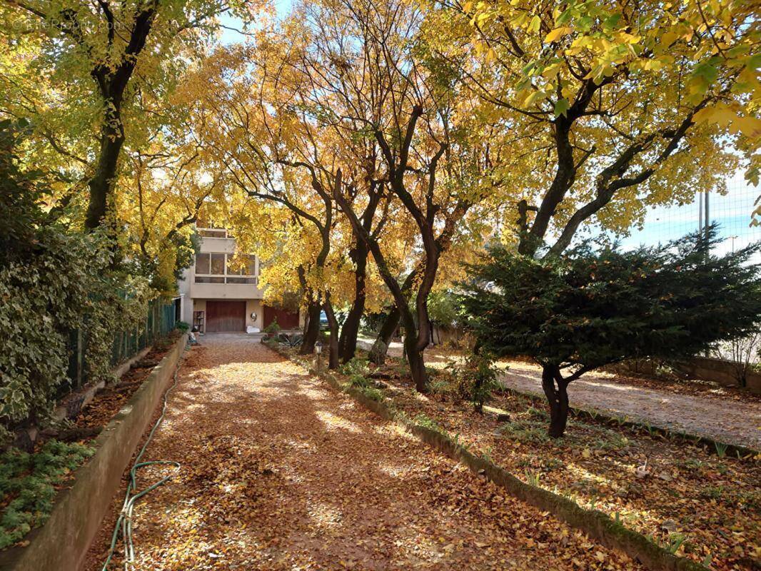 Maison à MARSEILLE-12E