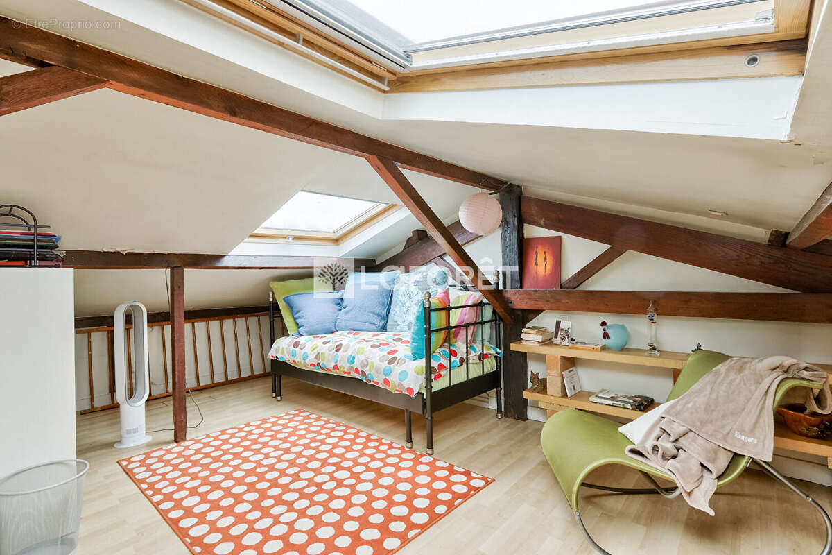 Appartement à PARIS-12E