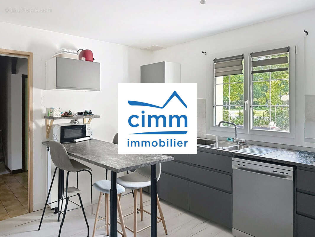 Maison à LA BUSSIERE