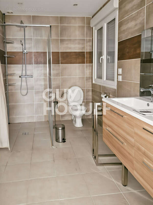 Maison à CHAUMES-EN-BRIE