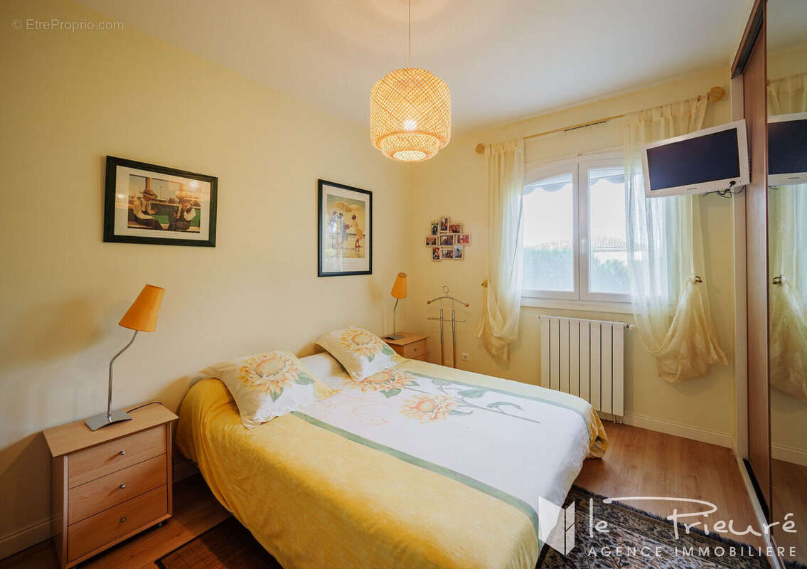 Spacieuse maison familiale avec parc, piscine chauffée et belles prestations - photo 14