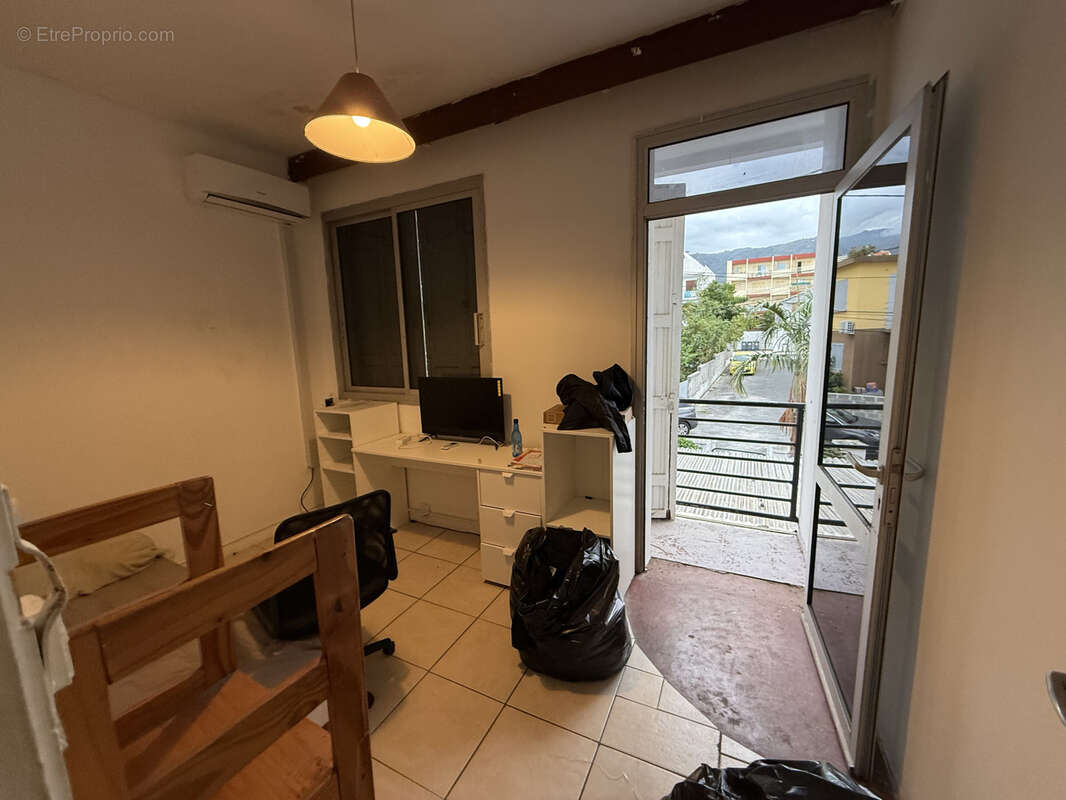 Maison à SAINT-DENIS