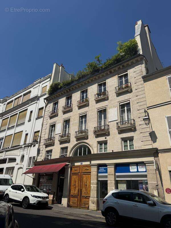 Appartement à PARIS-4E