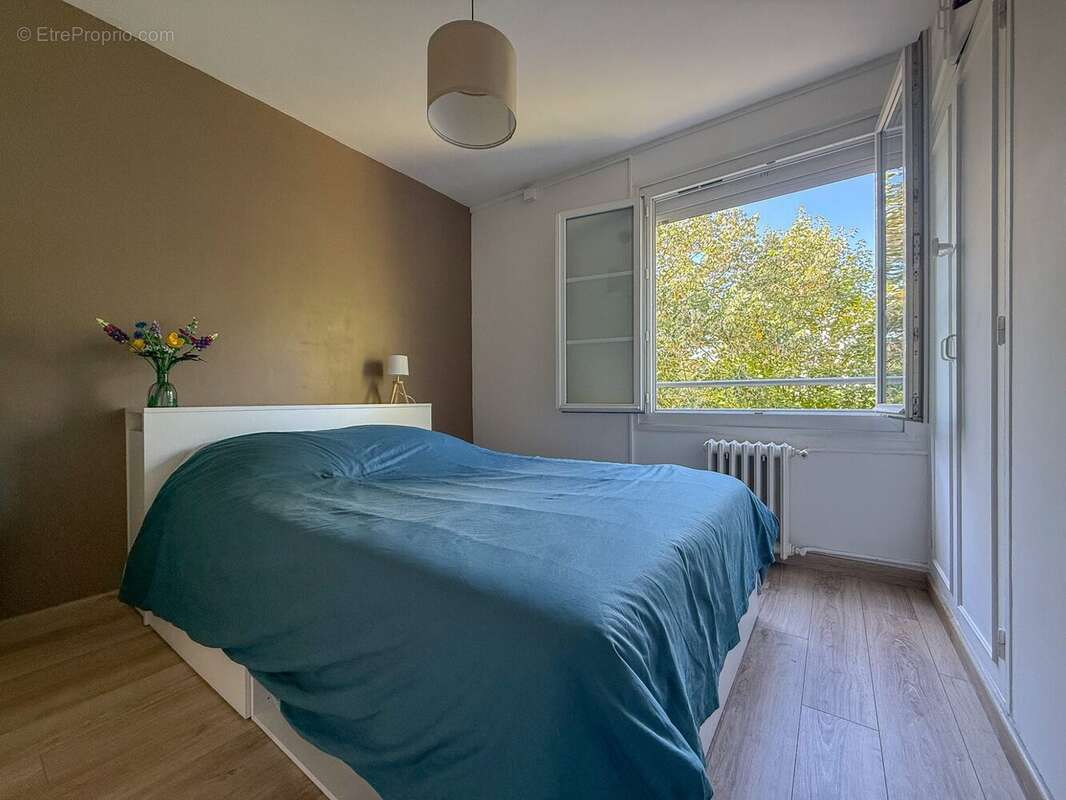 Appartement à MONTLHERY