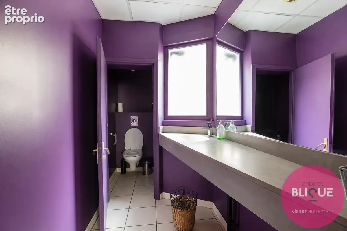 Qui veut reprendre une belle adresse ? - photo 12