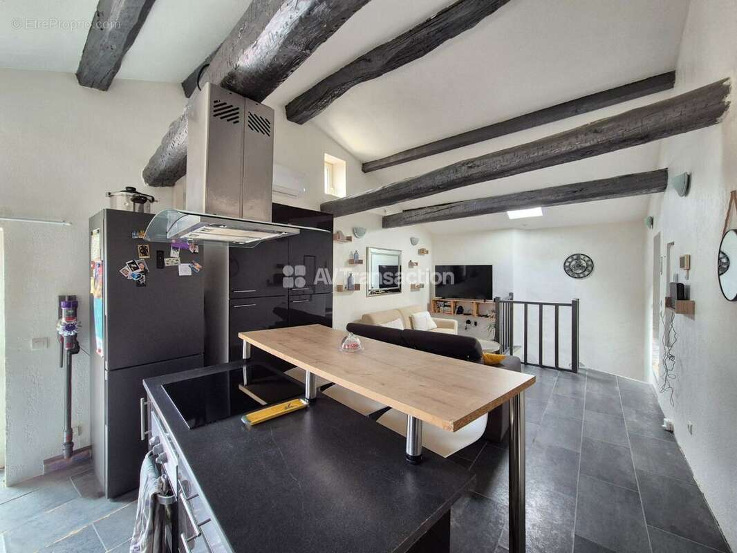 Appartement à LORGUES