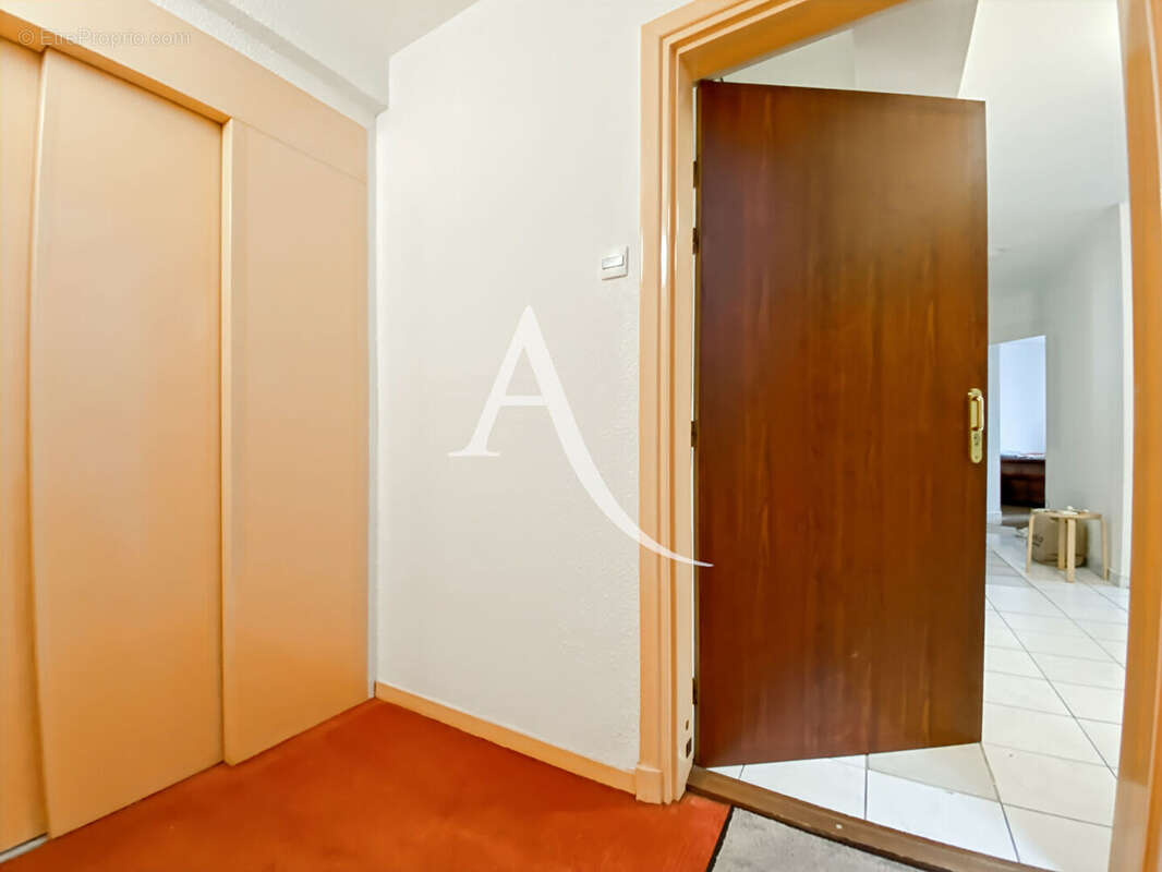 Appartement à BOIS-D'ARCY