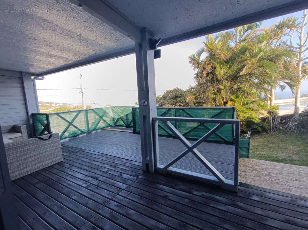 Maison à SAINT-JOSEPH