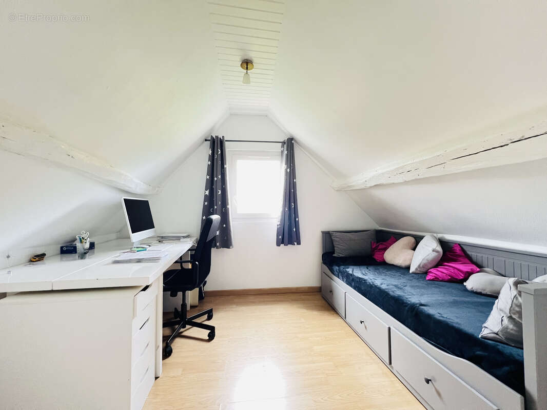 Maison à AUNAY-SOUS-AUNEAU