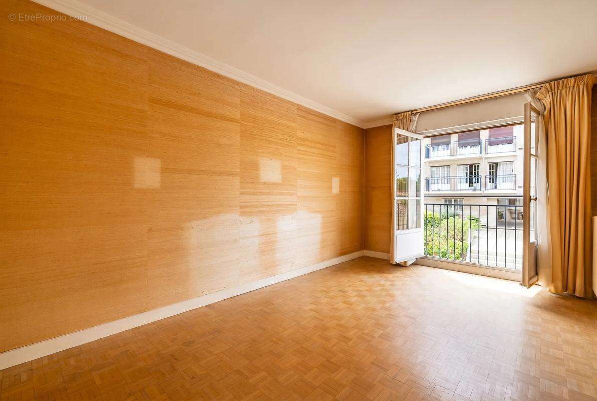Appartement à VERSAILLES