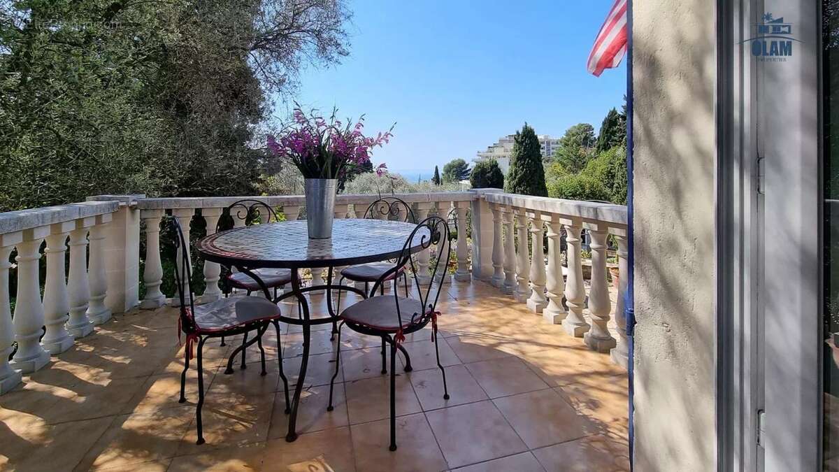 Maison à LE CANNET