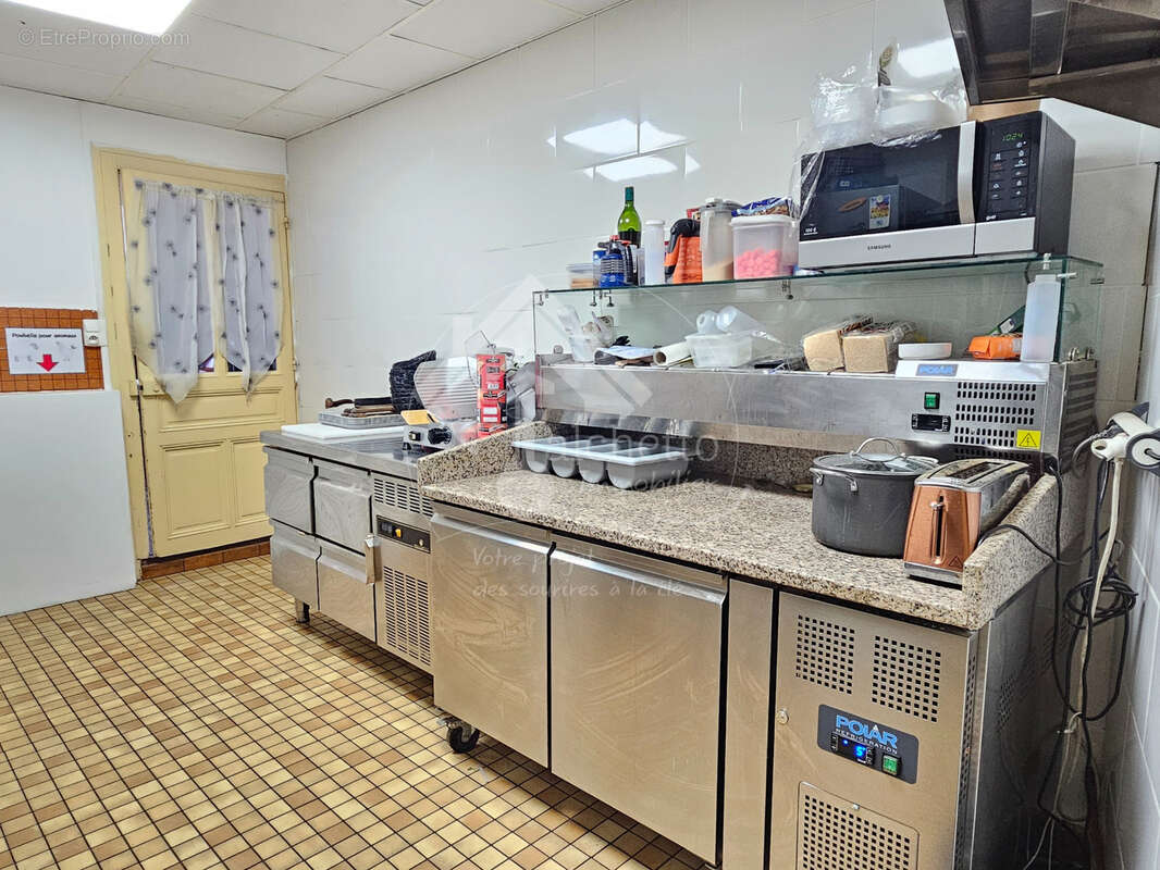 Commerce à LE DONJON