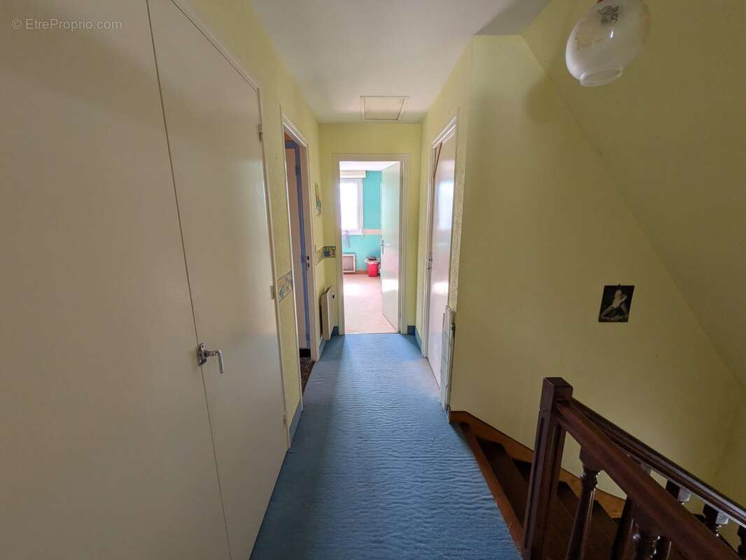 Ploërdut néo bretonne de 123 m² environ 5 pièces avec vie de plain pied parcelle clôturée de 803m² - photo 13