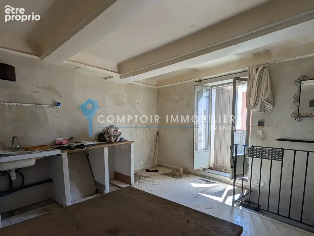 Dept 84 - Saint-Saturnin les Apt -  Pour investisseur - Maison de village - Possibilité 4 appartements - photo 4