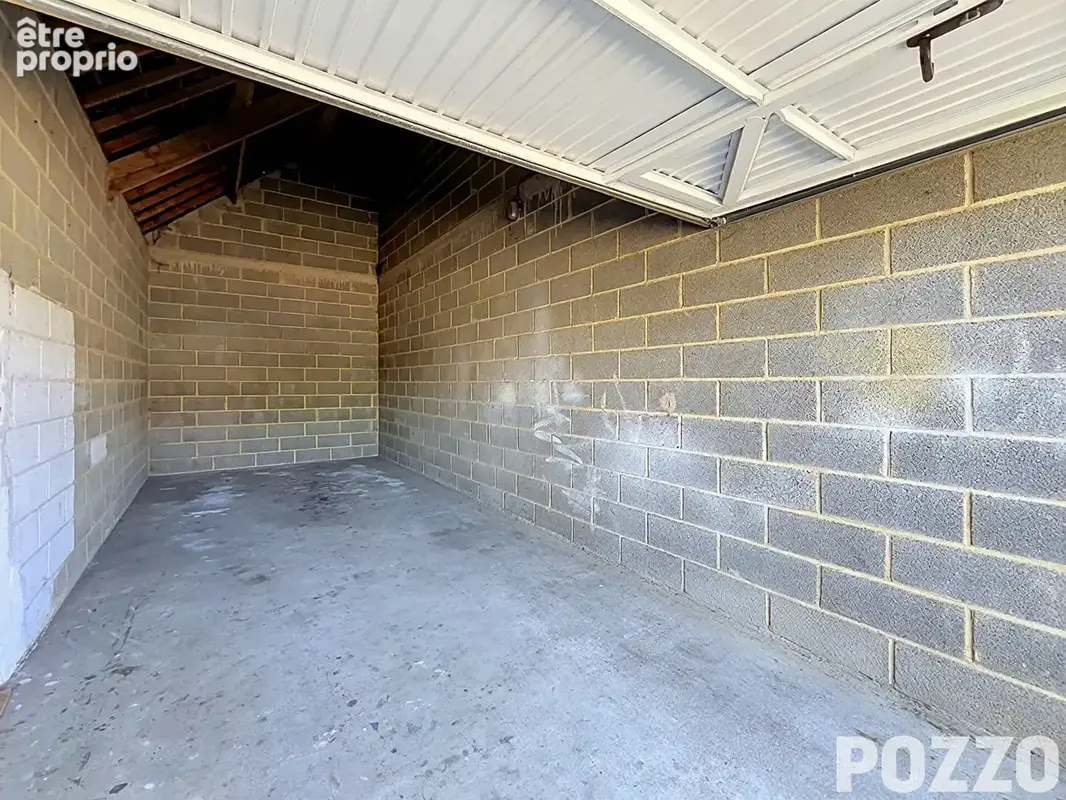 A vendre - saint hilaire du harcouet - terrain 600 m² - centre-ville - garages - terrain constructible - photo 6