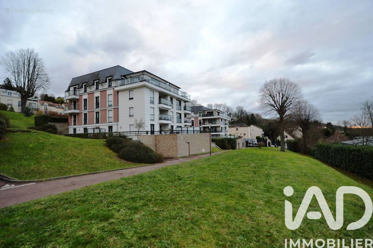Photo 1 - Appartement à CHENNEVIERES-SUR-MARNE