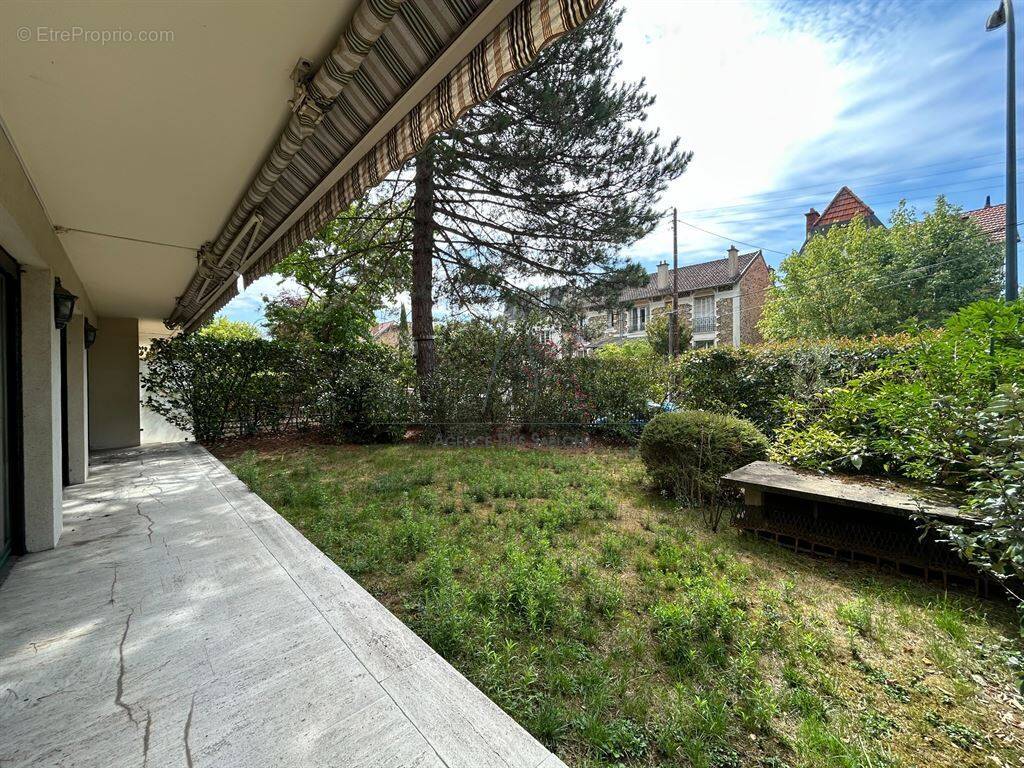 Appartement à LE VESINET